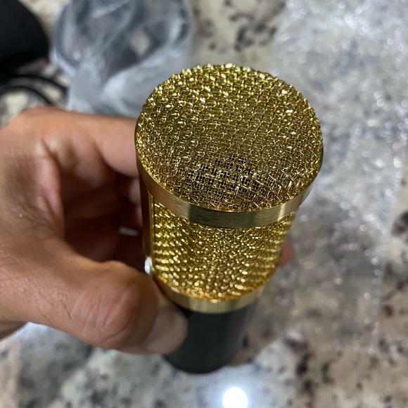 Microphone Studio Kit New 
N1 studio condenser microphone - Picture 3 of 10